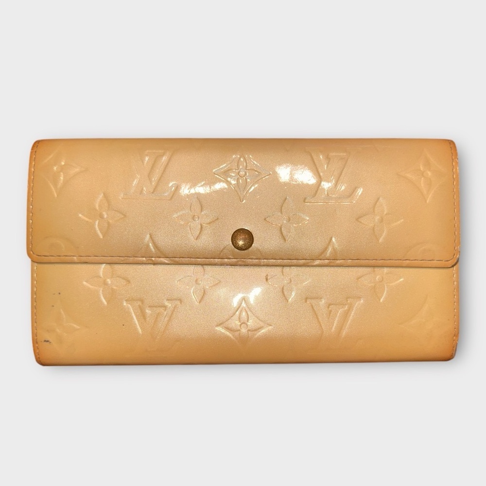 Louis Vuitton Vernis Long Wallet – Beige (Good Vintage Condition)